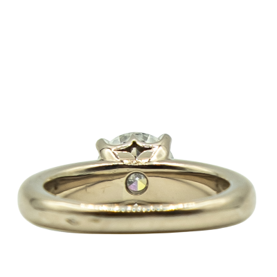 BAGUE SOLITAIRE DIAMANT EN OR GRIS – Image 2