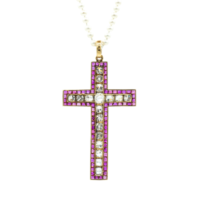PENDENTIF CROIX EN OR RUBIS ET DIAMANTS – Image 3