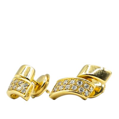 BOUCLES D'OREILLES EN OR JAUNE ET DIAMANTS