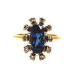 BAGUE OR JAUNE AVEC SAPHIR CENTRALE ET DIAMANTS