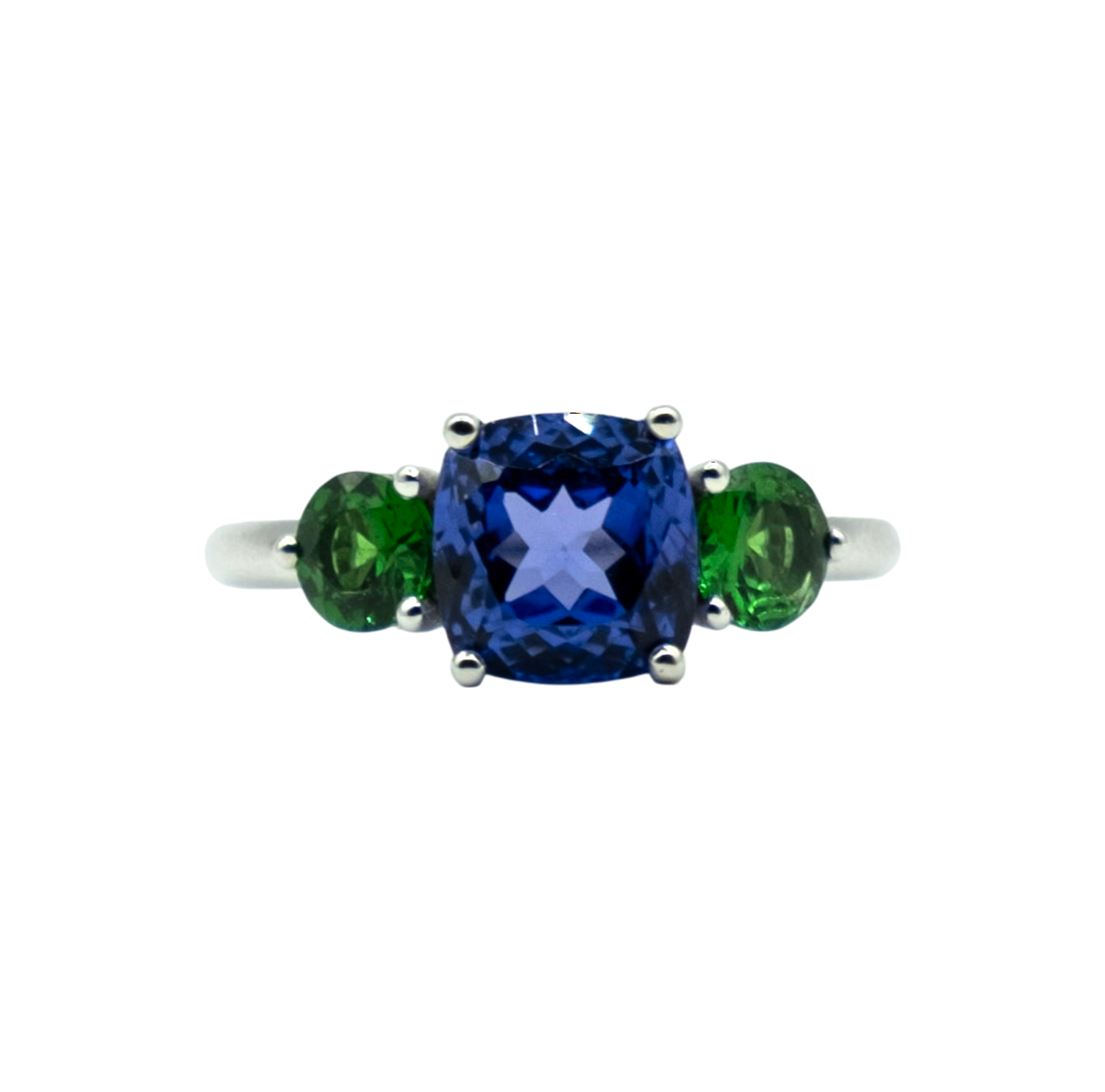 BAGUE EN OR BLANC AVEC TANZANITE BLEU ET TSAVORITES VERTES