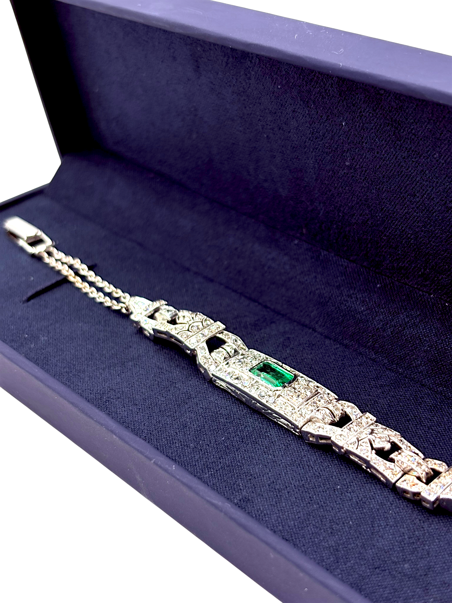 BRACELET EN OR ET PLATINE ÉMERAUDE ET DIAMANTS – Image 5