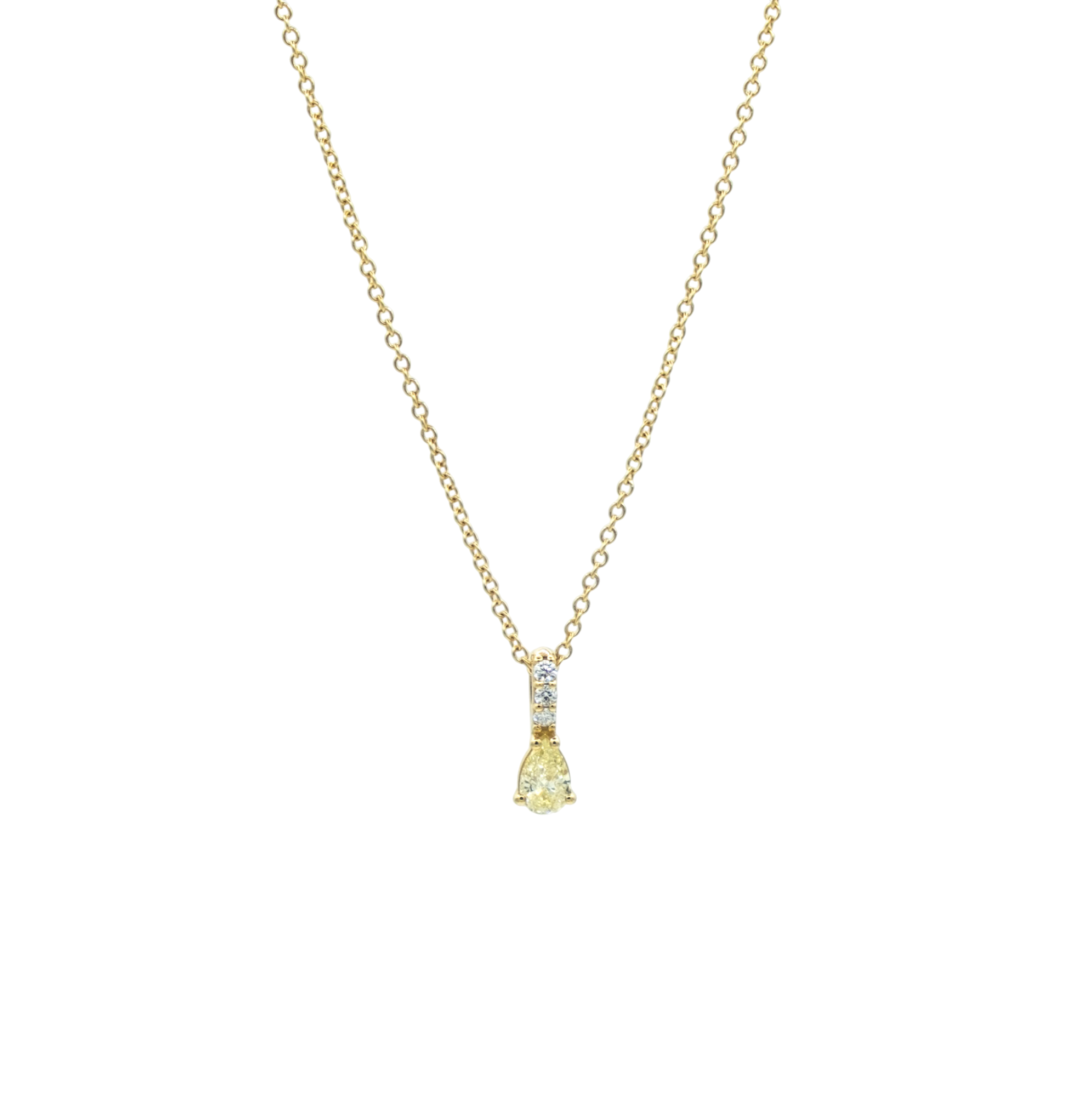 COLLIER OR JAUNE AVEC PENDENTIF DIAMANT