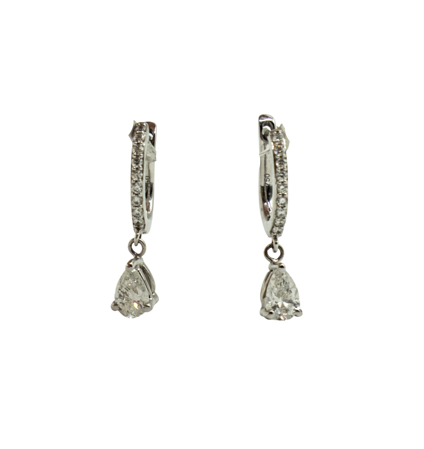 BOUCLES D'OREILLES EN OR GRIS ET DIAMANTS
