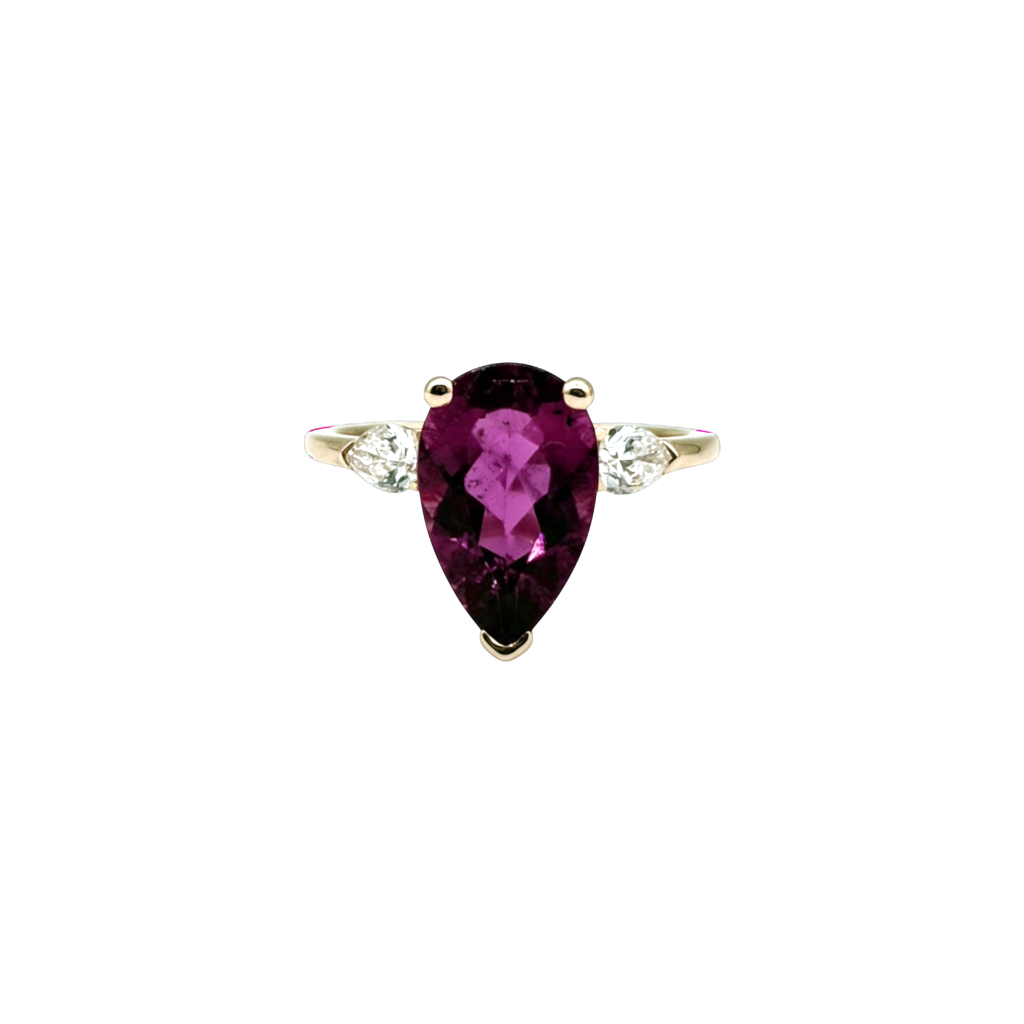 BAGUE OR JAUNE TOURMALINE TAILLE POIRE ET DIAMANTS