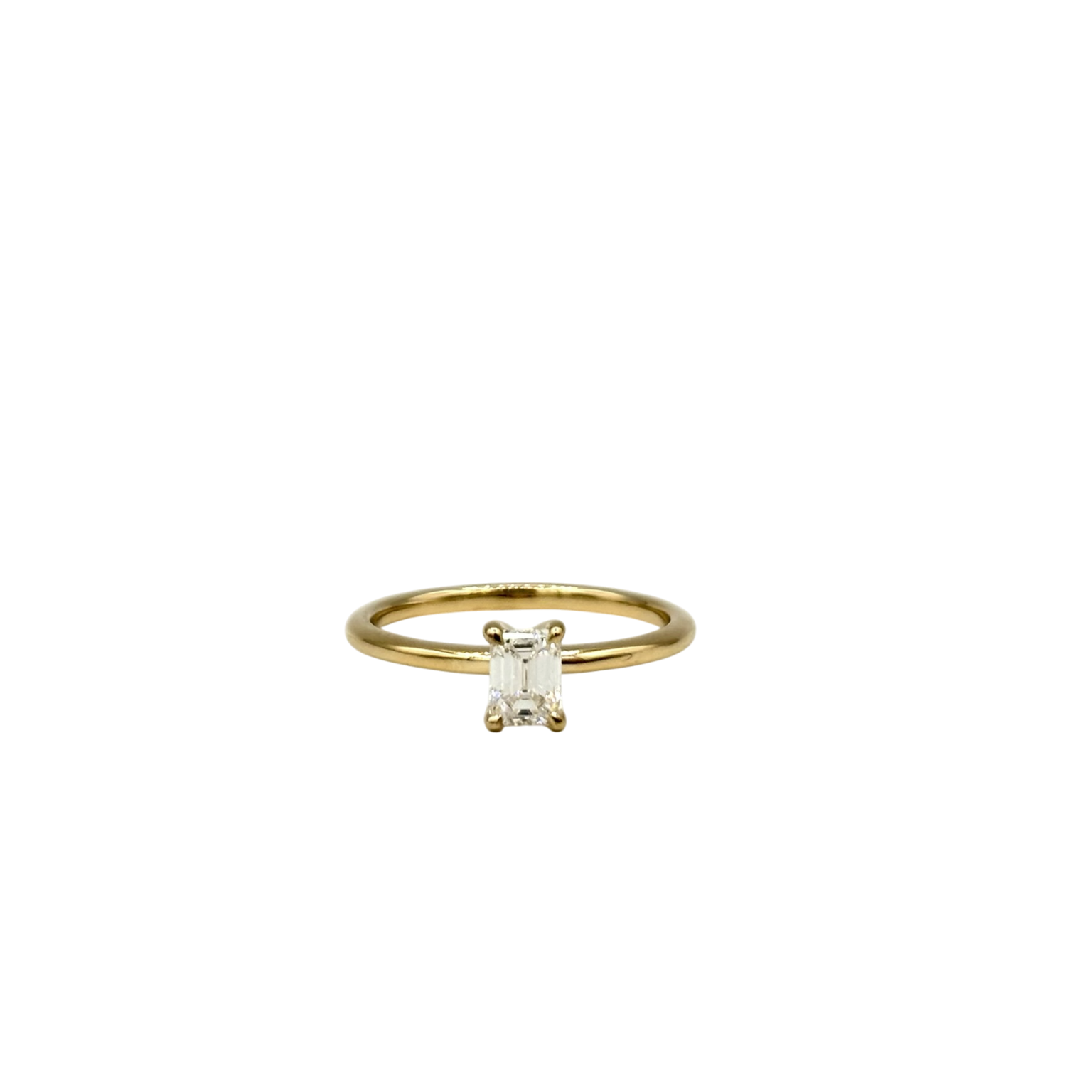 SOLITAIRE DIAMANT TAILLE EMERAUDE