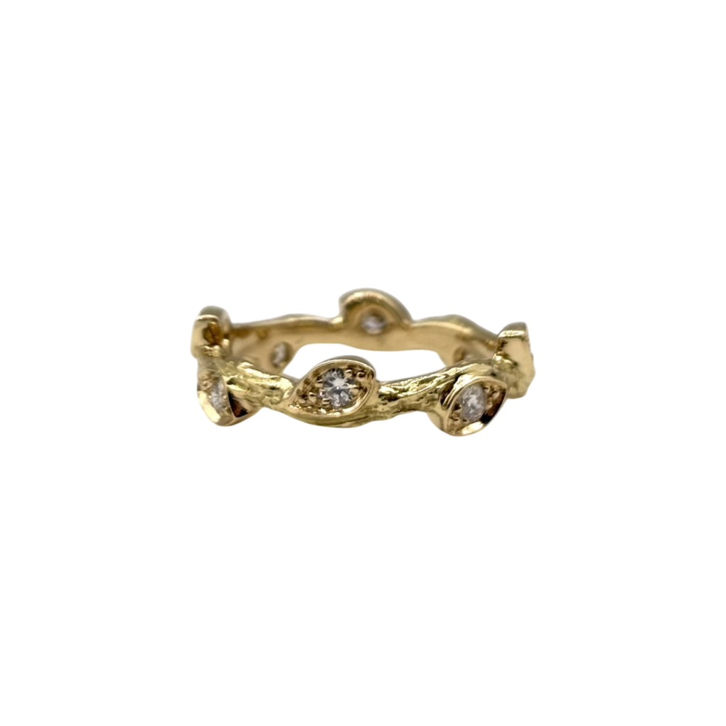 BAGUE OR JAUNE TEXTURÉ SERTIE DIAMANTS