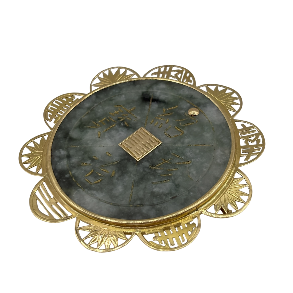 BROCHE EN OR JAUNE JADE