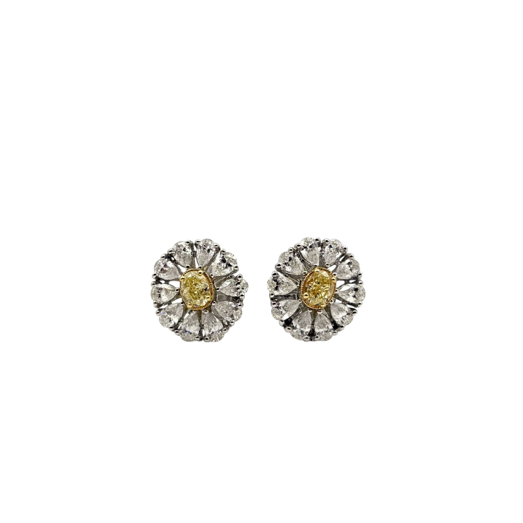 BOUCLES D'OREILLES FLEURS DIAMANTS POIRES ET DIAMANTS JAUNES