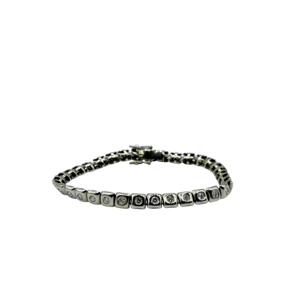 BRACELET OR BLANC MOTIFS CARRÉS ET 35 DIAMANTS